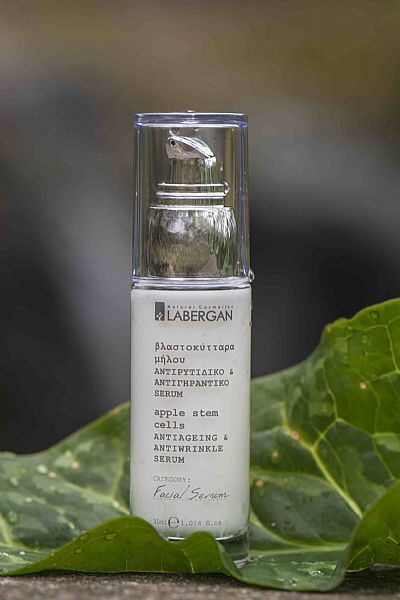 Αντιγηραντικό αντιρυτιδικό Serum με βλαστοκύτταρα μήλου & argan για κάθε τύπο επιδερμίδας.