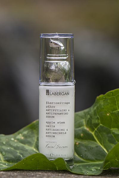 Αντιγηραντική κρέμα προσώπου ✚ Serum βλαστοκύτταρα μήλου για κάθε τύπο επιδερμίδας.