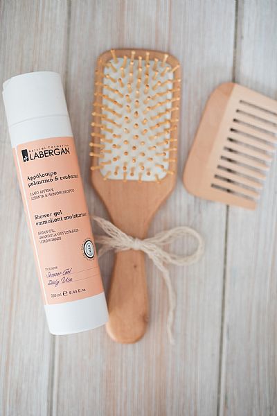 100% φυσικό αφρόλουτρο - σαμπουάν εκχύλισμα χαμομηλιού & αλόης  βιολογικής καλλιέργειας